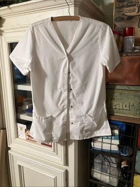 Plain White Short Sleeve Medical Top